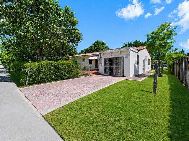 305 NW 111th St, Miami Shores, FL 33168