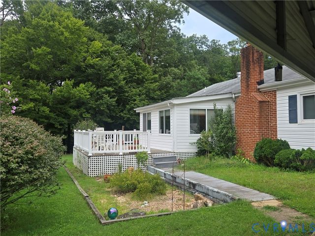 2311 Georges Rd, Powhatan, VA 23139