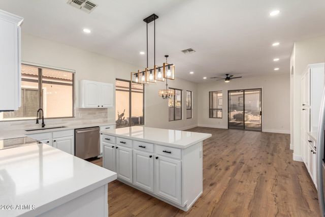 4249 S PONY RIDER Trail, Gold Canyon, AZ 85118