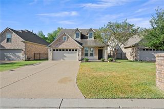 1722 Creekside, College Station, TX 77845