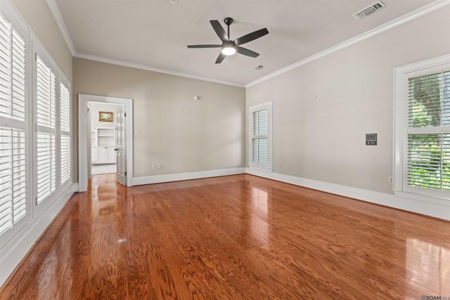222 Shady Oaks Ct, Baton Rouge, LA 70810