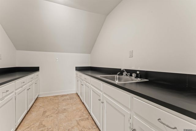 222 Shady Oaks Ct, Baton Rouge, LA 70810