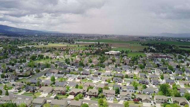 2210 W Rudolph Ct, Hayden, ID 83835