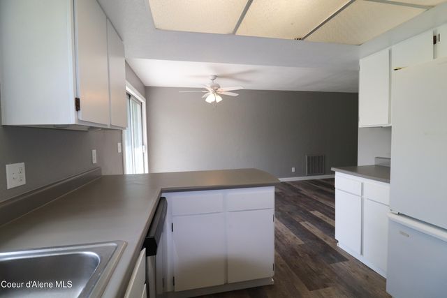 2210 W Rudolph Ct, Hayden, ID 83835