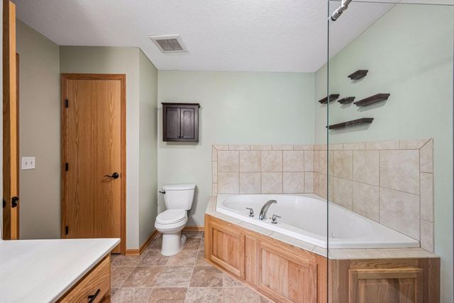 5625 100th Lane N, Brooklyn Park, MN 55443