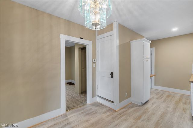2371 Greensburg Road, Green, OH 44720