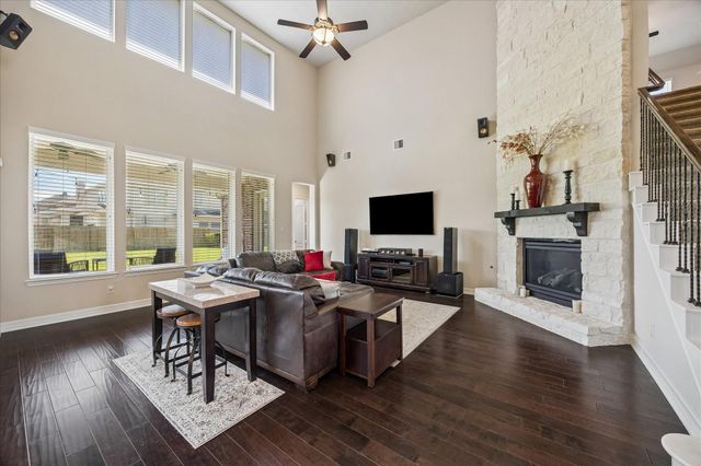 2906 Verde Valley Drive, Manvel, TX 77578