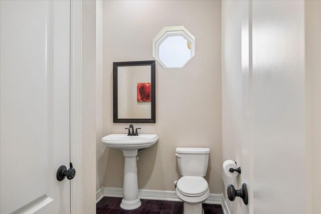 2906 Verde Valley Drive, Manvel, TX 77578