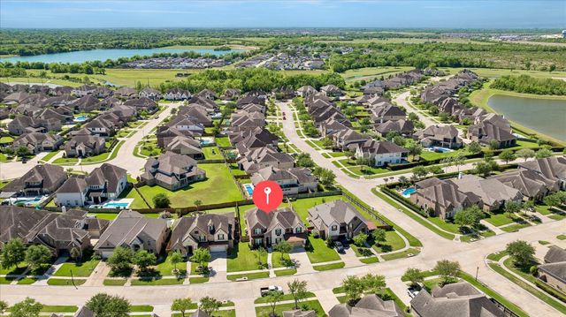 2906 Verde Valley Drive, Manvel, TX 77578