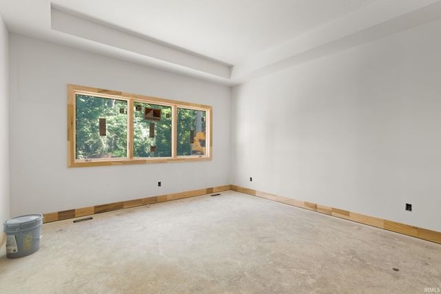 8121 Rothman Road, Fort Wayne, IN 46835