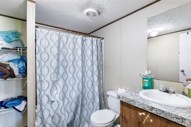 2213 Iron Ore Drive, Huffman, TX 77336