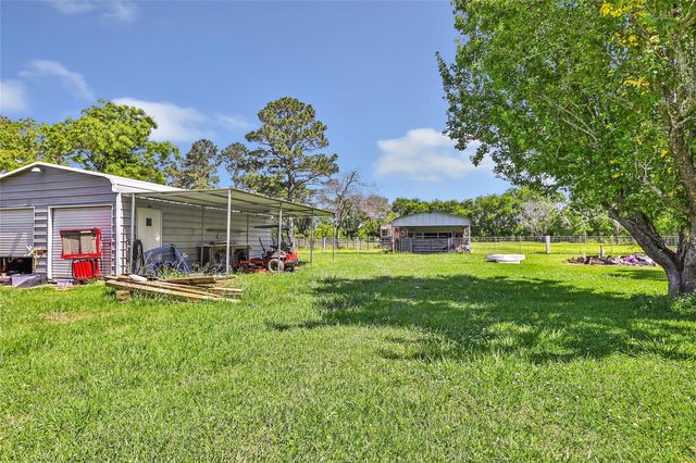 2213 Iron Ore Drive, Huffman, TX 77336