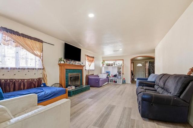 319 Jessie Street, Santa Cruz, CA 95060