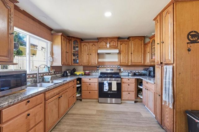 319 Jessie Street, Santa Cruz, CA 95060