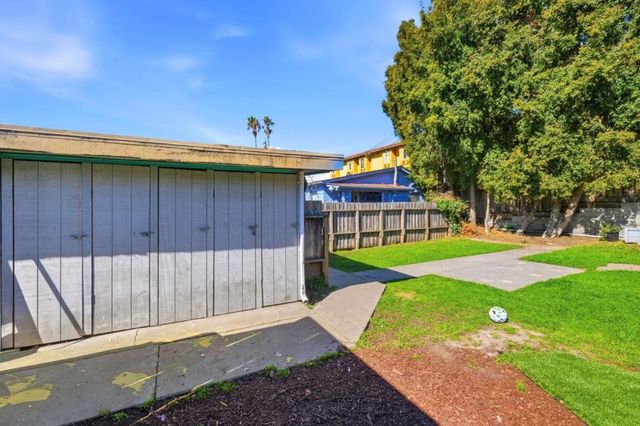 319 Jessie Street, Santa Cruz, CA 95060