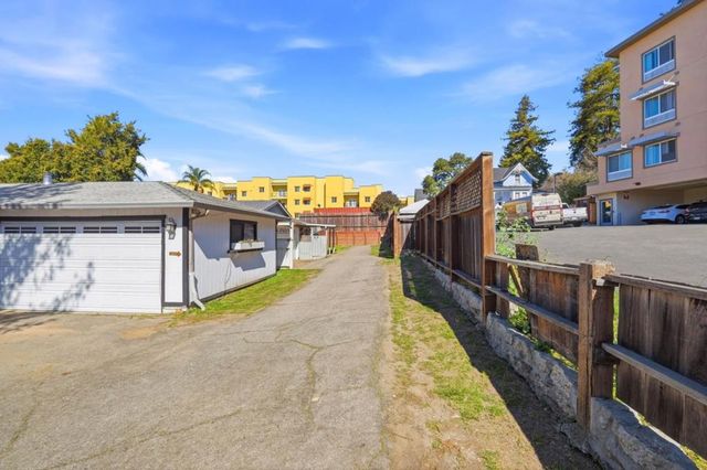 319 Jessie Street, Santa Cruz, CA 95060