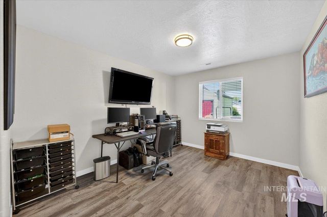3080 W Everest St, Meridian, ID 83646