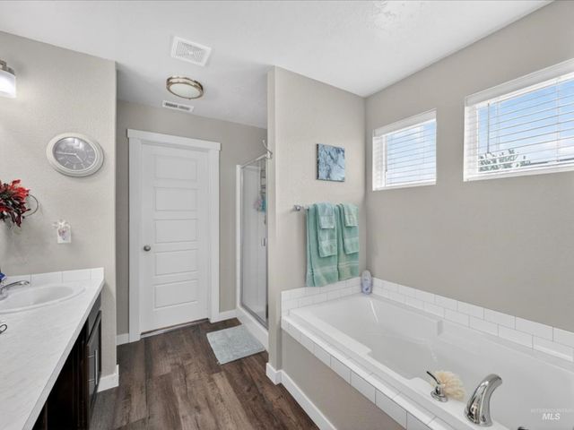 3080 W Everest St, Meridian, ID 83646