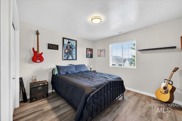 3080 W Everest St, Meridian, ID 83646