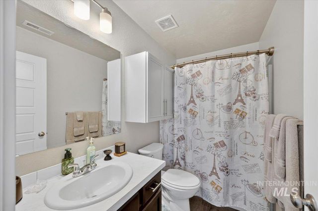 3080 W Everest St, Meridian, ID 83646