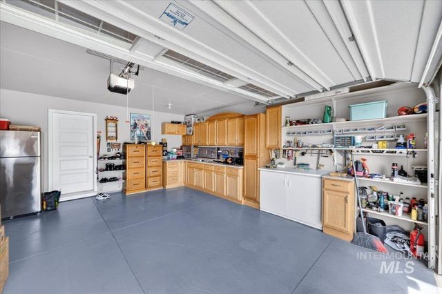 3080 W Everest St, Meridian, ID 83646