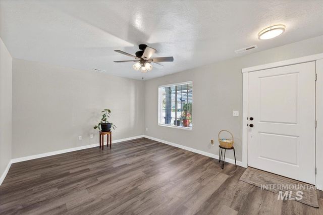 3080 W Everest St, Meridian, ID 83646