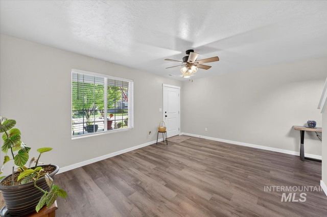 3080 W Everest St, Meridian, ID 83646