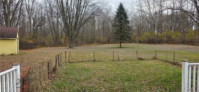 2749 Caledonia Street, Newfane, NY 14108