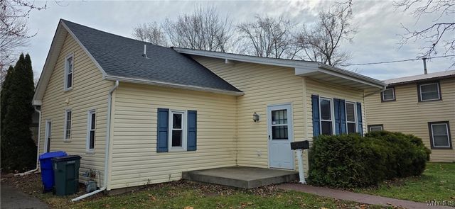 2749 Caledonia Street, Newfane, NY 14108