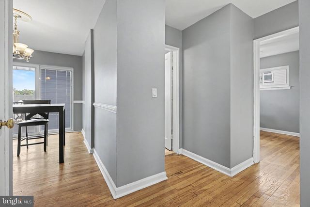 68 16TH AVE, Elmwood Park, NJ 07407