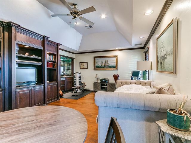 12209 Quail Creek Road, Oklahoma City, OK 73120