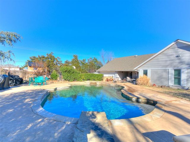 12209 Quail Creek Road, Oklahoma City, OK 73120