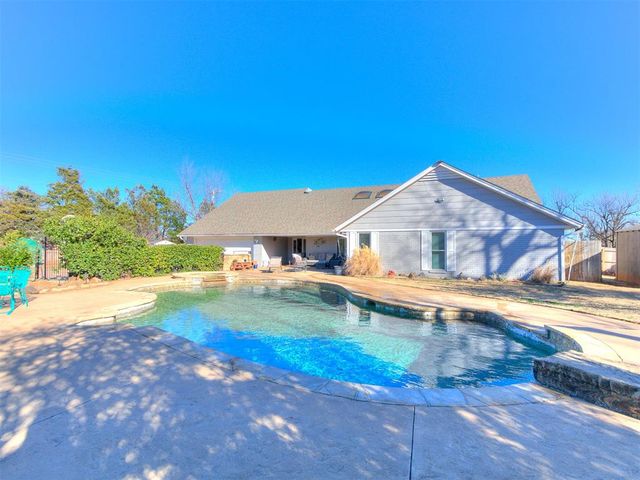 12209 Quail Creek Road, Oklahoma City, OK 73120