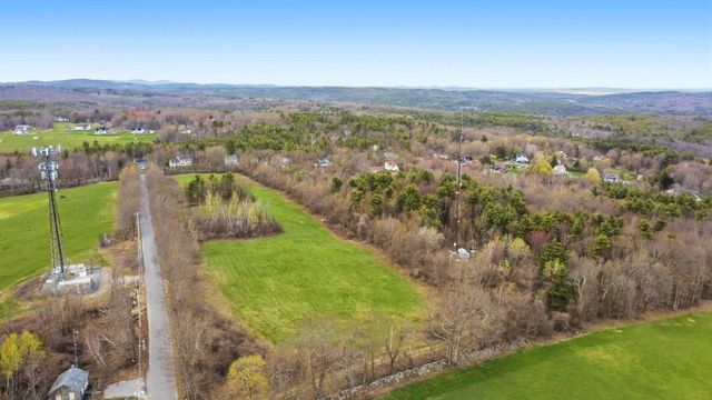 465 Alpine Rd, Fitchburg, MA 01420
