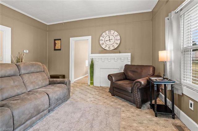 117 Sunset Drive, Randleman, NC 27317