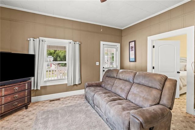 117 Sunset Drive, Randleman, NC 27317