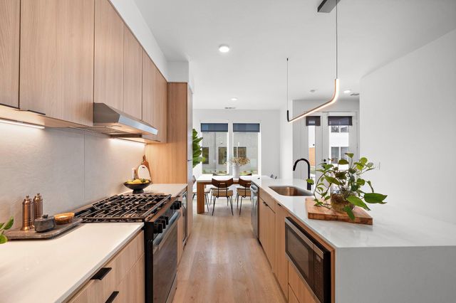 1941 Sawdust Road 149, The Woodlands, TX 77380