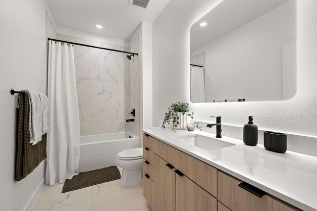 1941 Sawdust Road 149, The Woodlands, TX 77380