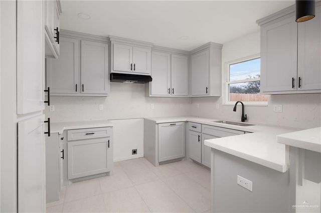 6050 Reymundo Street, Edinburg, TX 78542