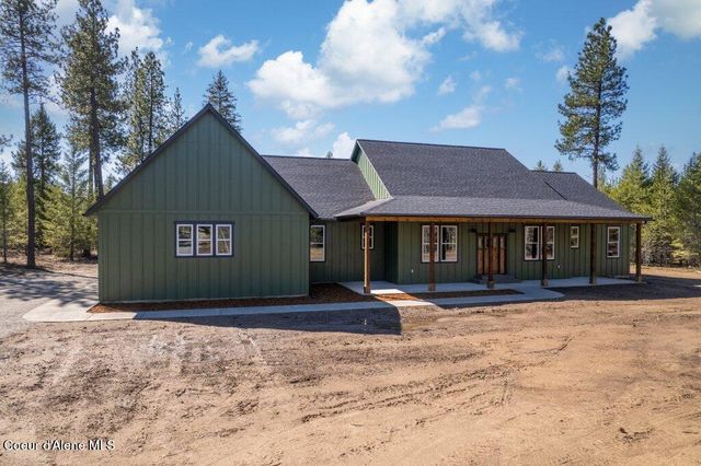 708 Tweedie RD, Blanchard, ID 83804