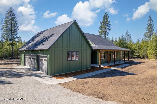 708 Tweedie RD, Blanchard, ID 83804