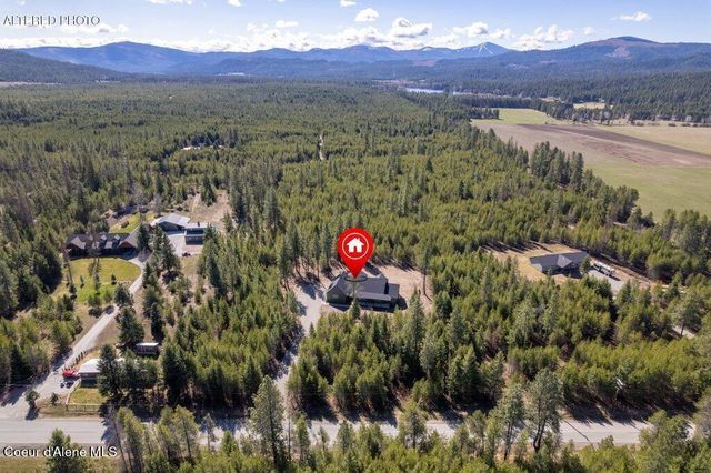 708 Tweedie RD, Blanchard, ID 83804