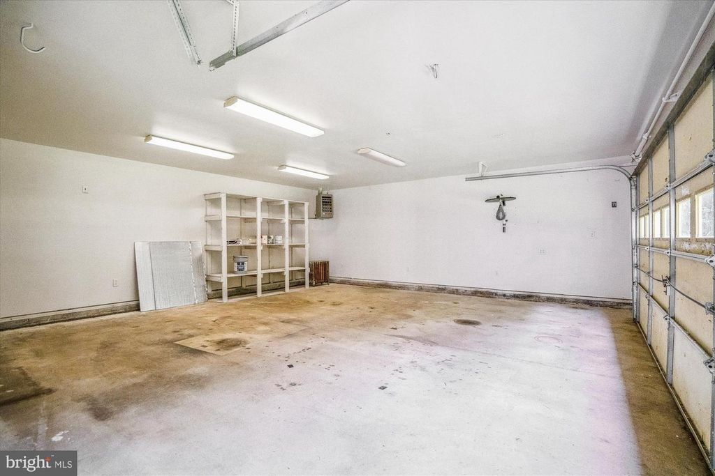 8509 POTOMAC AVE, College Park, MD 20740