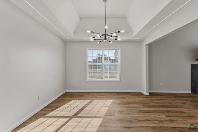 87 Park Ln, Warner Robins, GA 31093