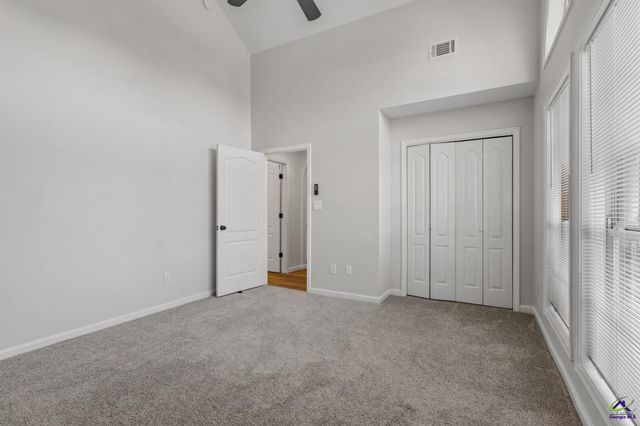 87 Park Ln, Warner Robins, GA 31093