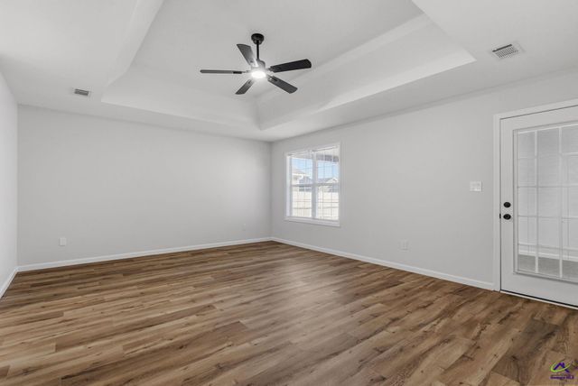 87 Park Ln, Warner Robins, GA 31093