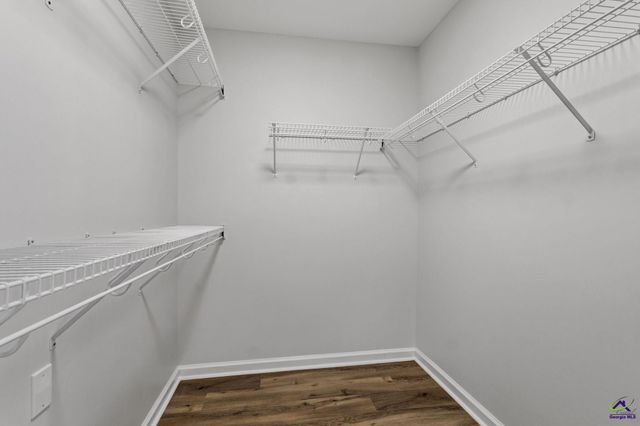 87 Park Ln, Warner Robins, GA 31093