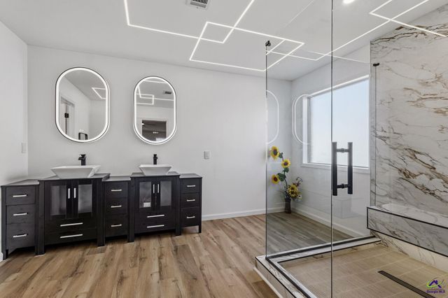 87 Park Ln, Warner Robins, GA 31093