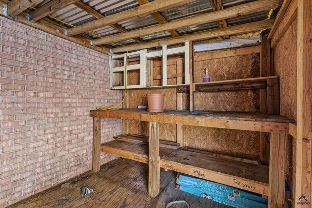 87 Park Ln, Warner Robins, GA 31093