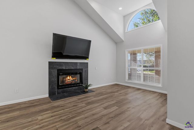 87 Park Ln, Warner Robins, GA 31093